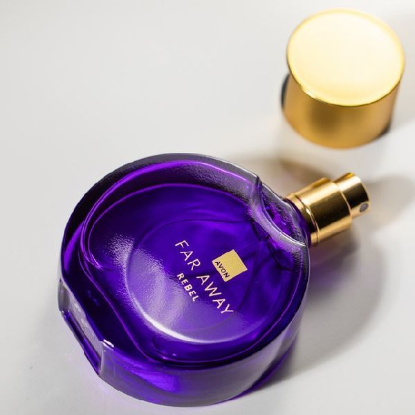Avon Парфумерна вода Far Away Rebel 50 мл Оновленний дизайн Жіночий солодкуватий аромат 55702 фото