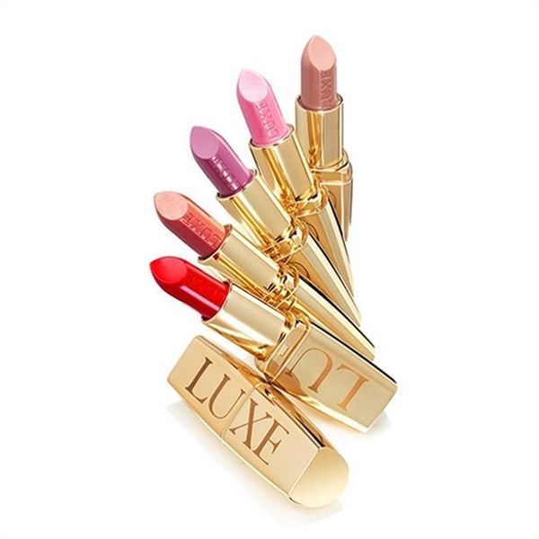 Avon Luxe (Red Haute/ Багровый аметист) Губная помада увлажняющая помада для губ, 3.6 г 65163 фото